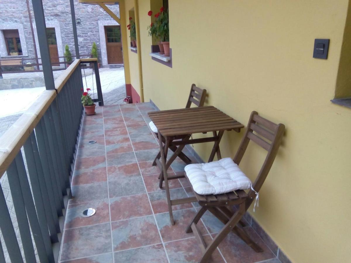 Apartamentos Rurales La Veiga La Riera  외부 사진